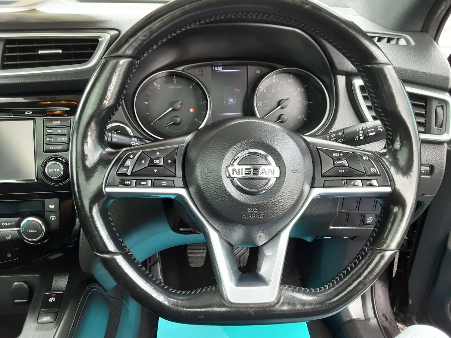 Used Nissan Qashqai 2017 for sale - 76404591: Photo 30