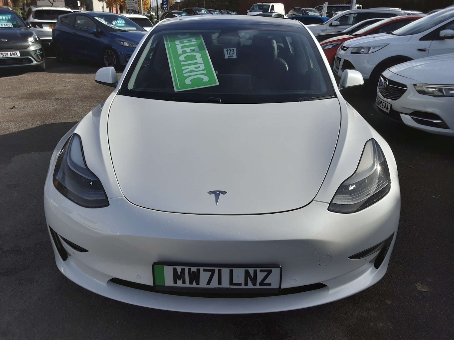 Used Tesla Model 3 2021 for sale - 76404630: Photo 2