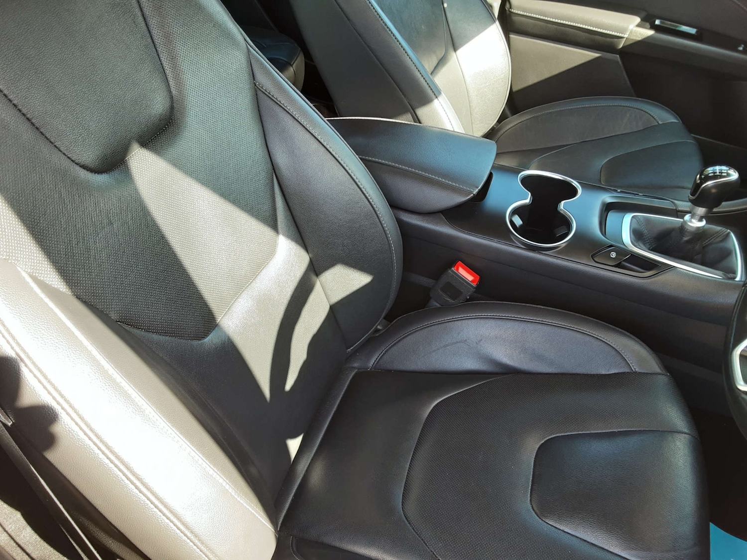 Used Ford Mondeo 2020 for sale - 76404585: Photo 17