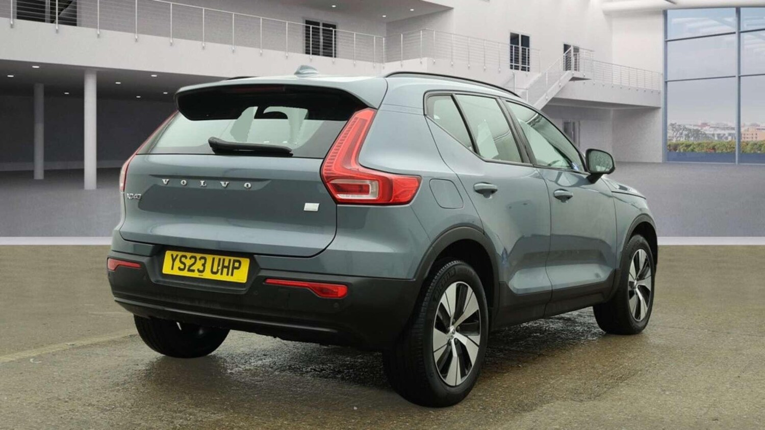 Used Volvo XC40 2023 for sale - 77484111: Photo 6
