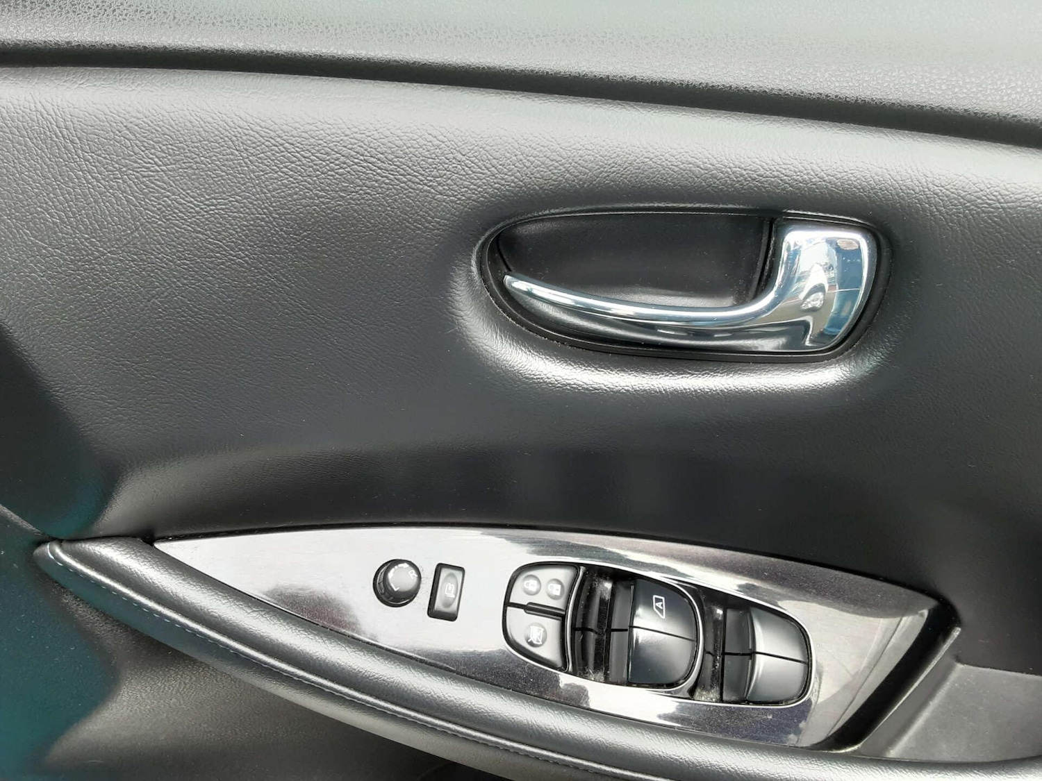 Used Nissan Leaf for sale - 77670498: Photo 23