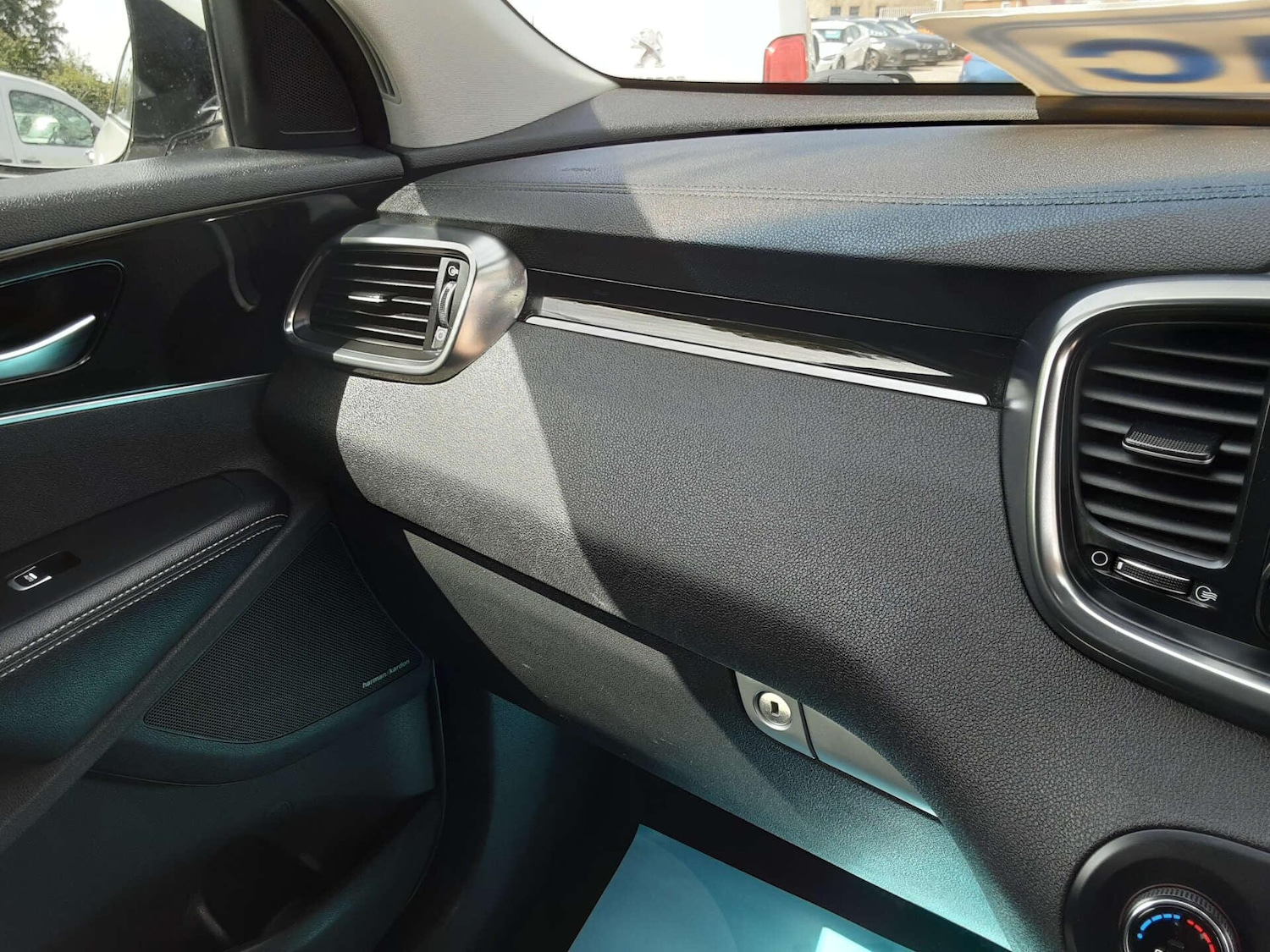 Used Kia Sorento 2018 for sale - 76807714: Photo 40