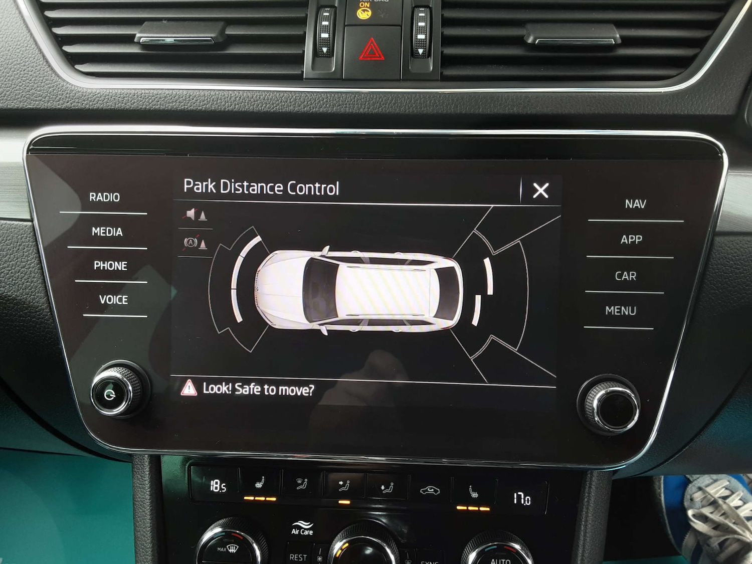 Used Skoda Superb 2021 for sale - 76404576: Photo 32