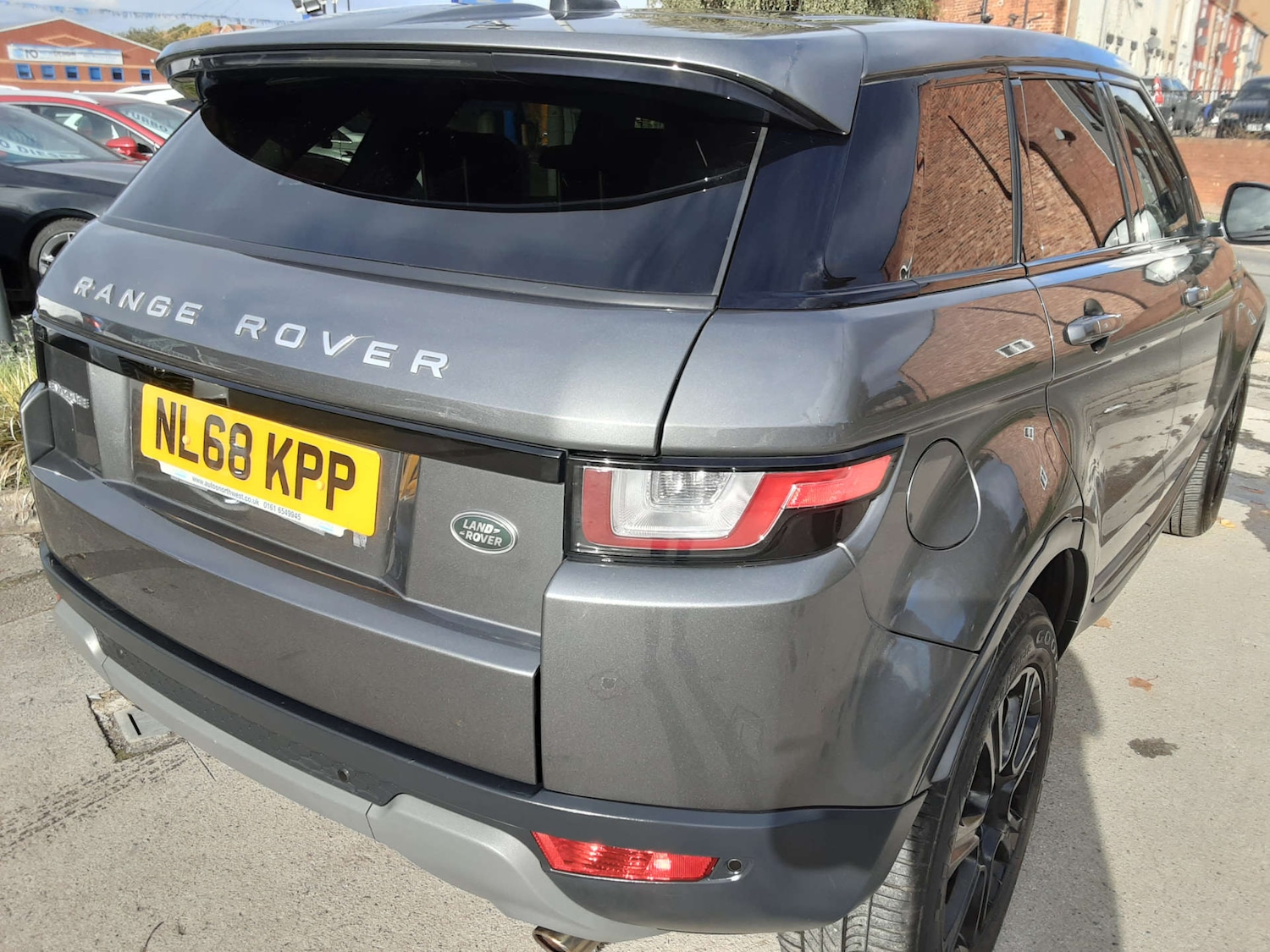 Used Land Rover Range Rover Evoque 2018 for sale - 76404619: Photo 12