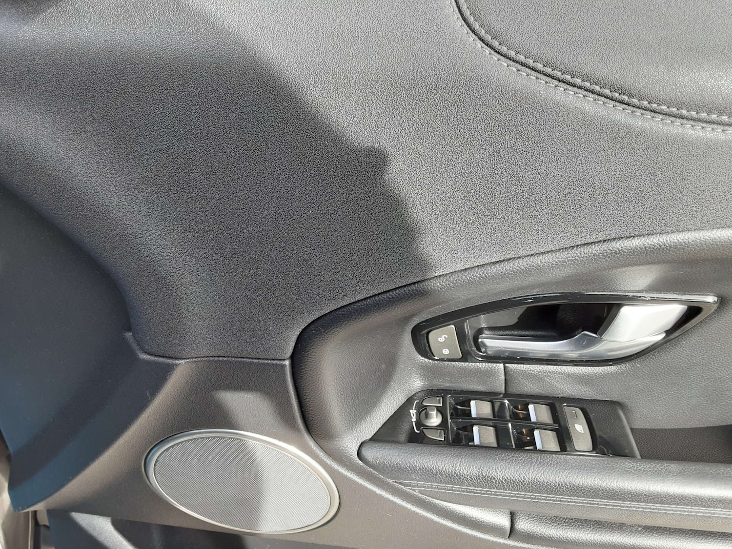 Used Land Rover Range Rover Evoque 2018 for sale - 76404619: Photo 25