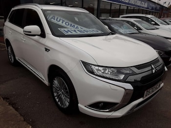 Used Mitsubishi Outlander 2020 for sale - 76807648: Photo