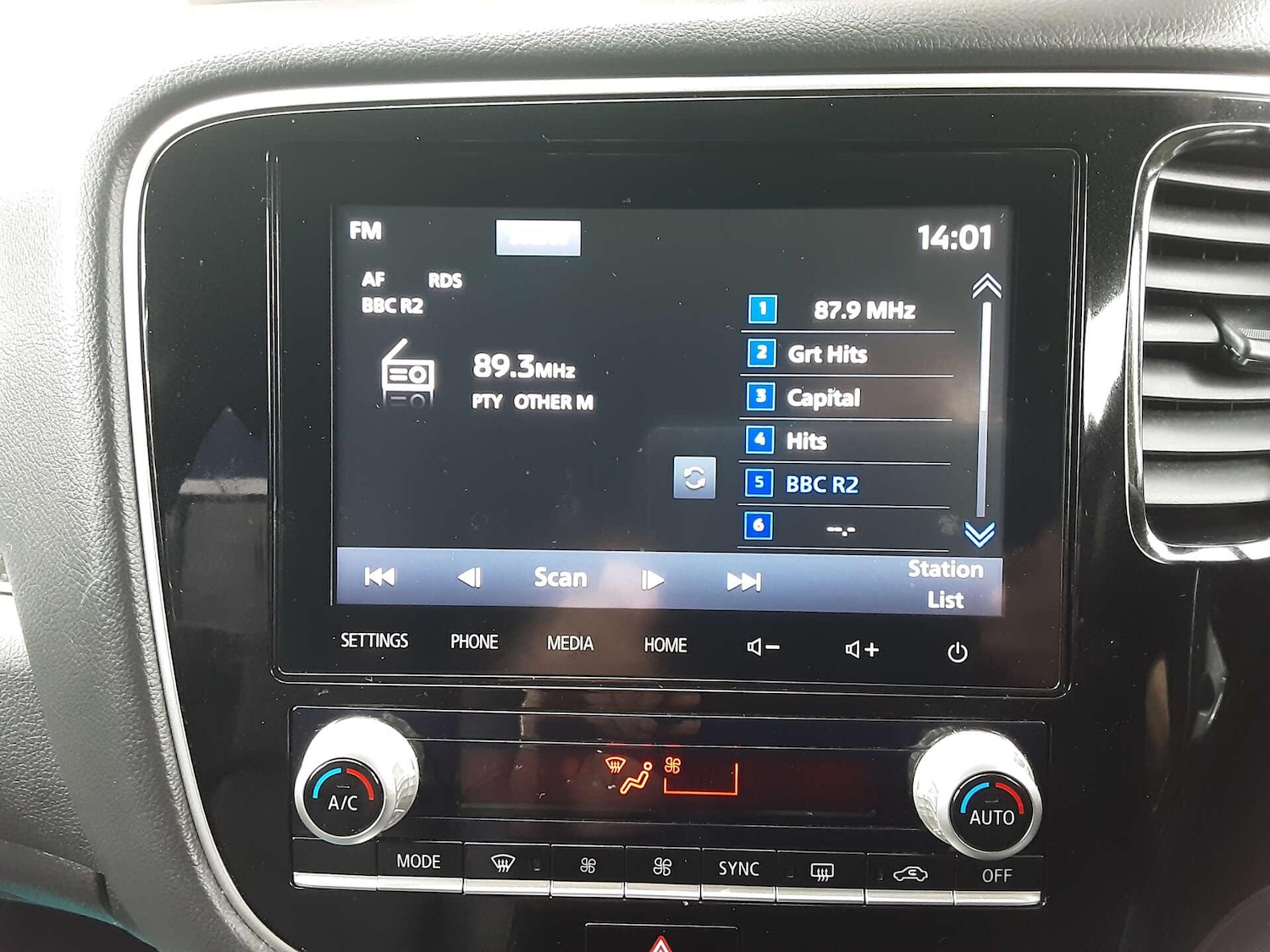 Used Mitsubishi Outlander 2020 for sale - 76807648: Photo 30