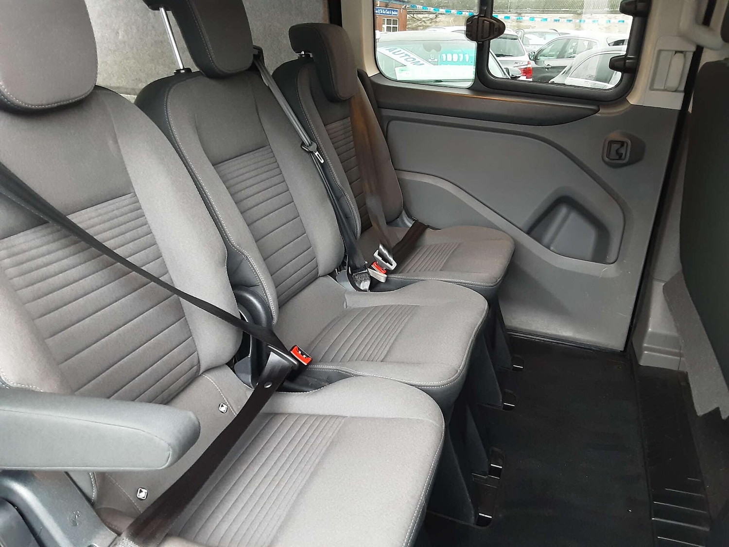 Used Ford Transit Custom 2020 for sale - 76807610: Photo 27