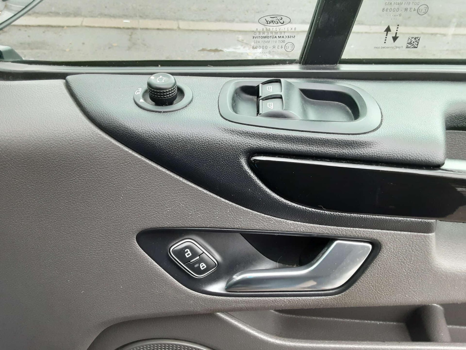 Used Ford Transit Custom 2020 for sale - 76807610: Photo 30