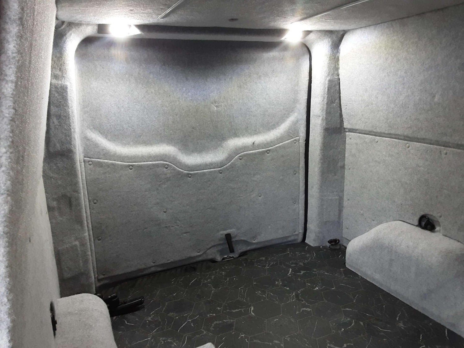 Used Ford Transit Custom 2020 for sale - 76807610: Photo 47