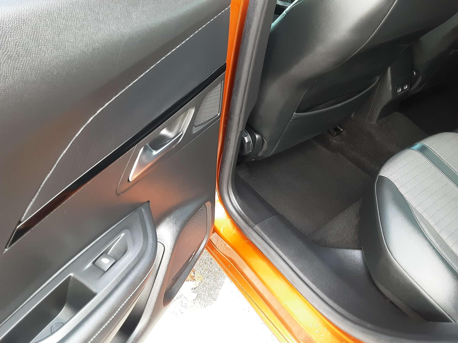 Used Peugeot 2008 2021 for sale - 76807720: Photo 32