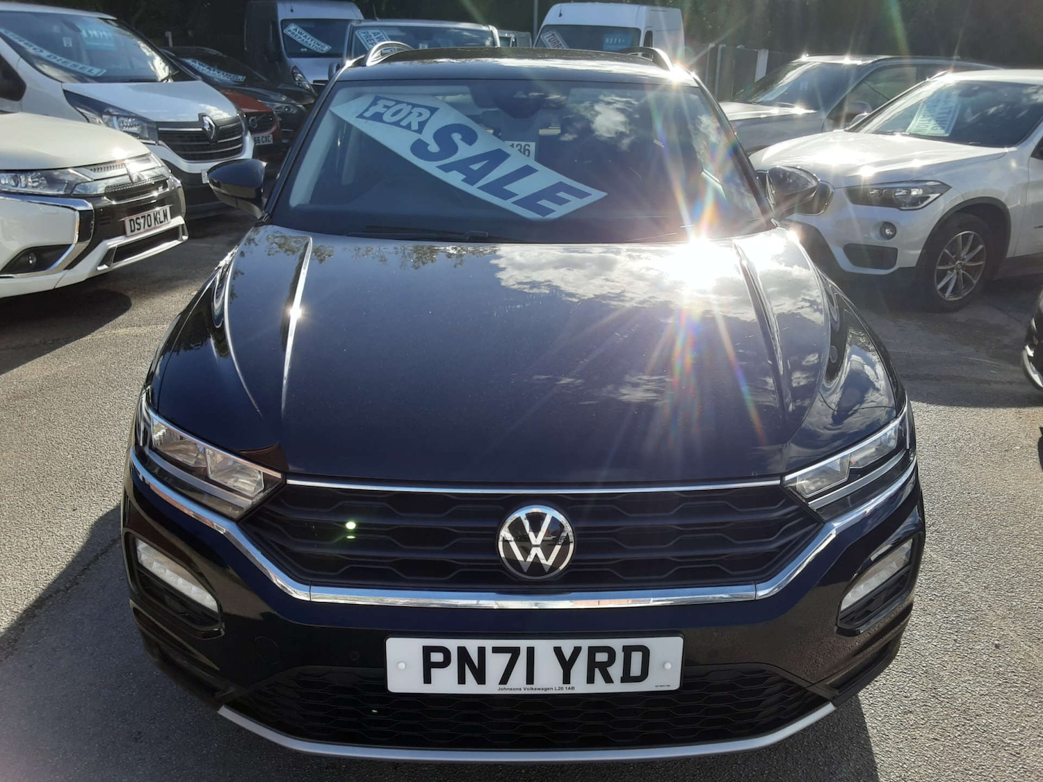 Used Volkswagen T-Roc 2021 for sale - 76404615: Photo 2