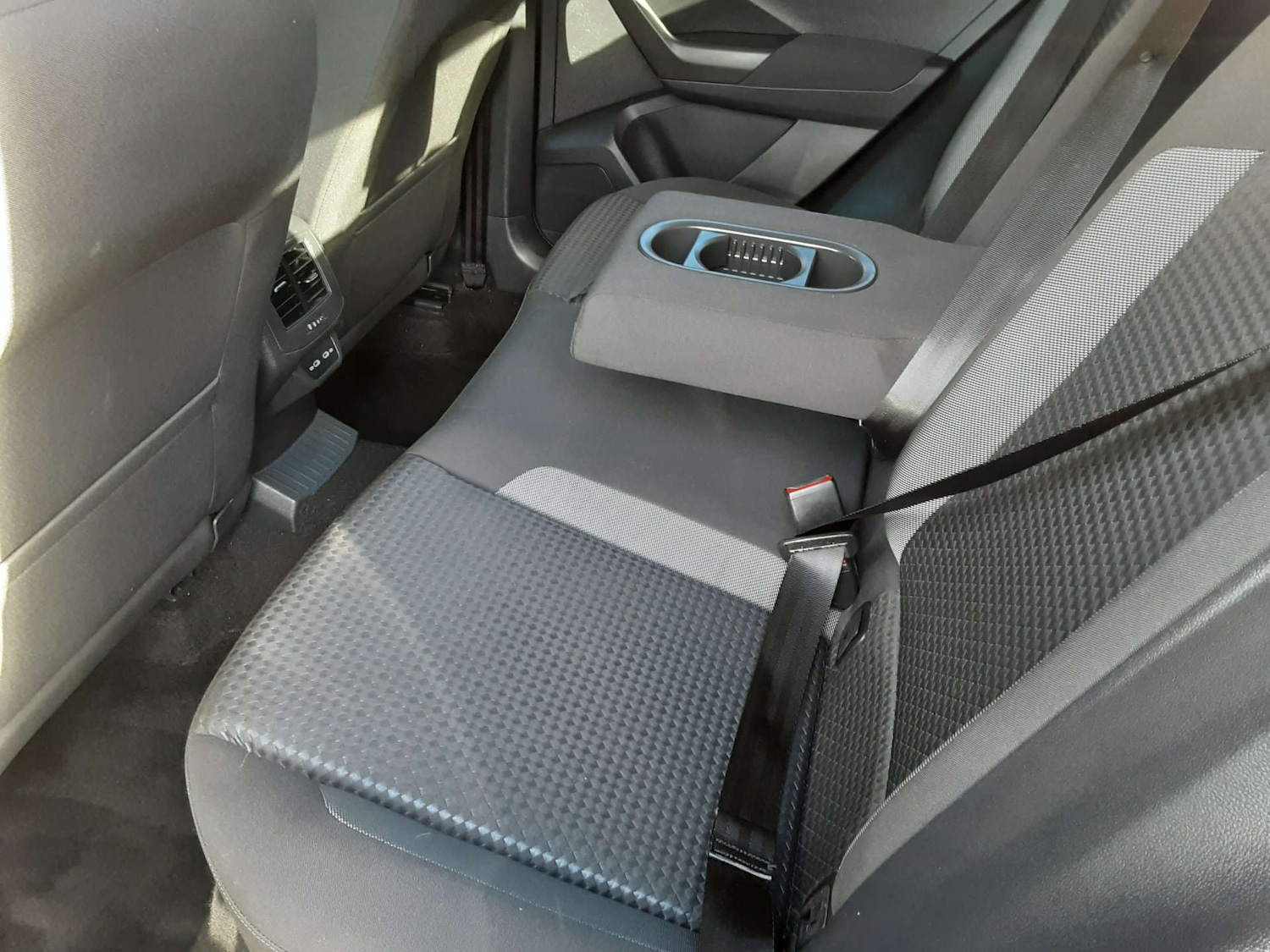 Used Volkswagen T-Roc 2021 for sale - 76404615: Photo 23