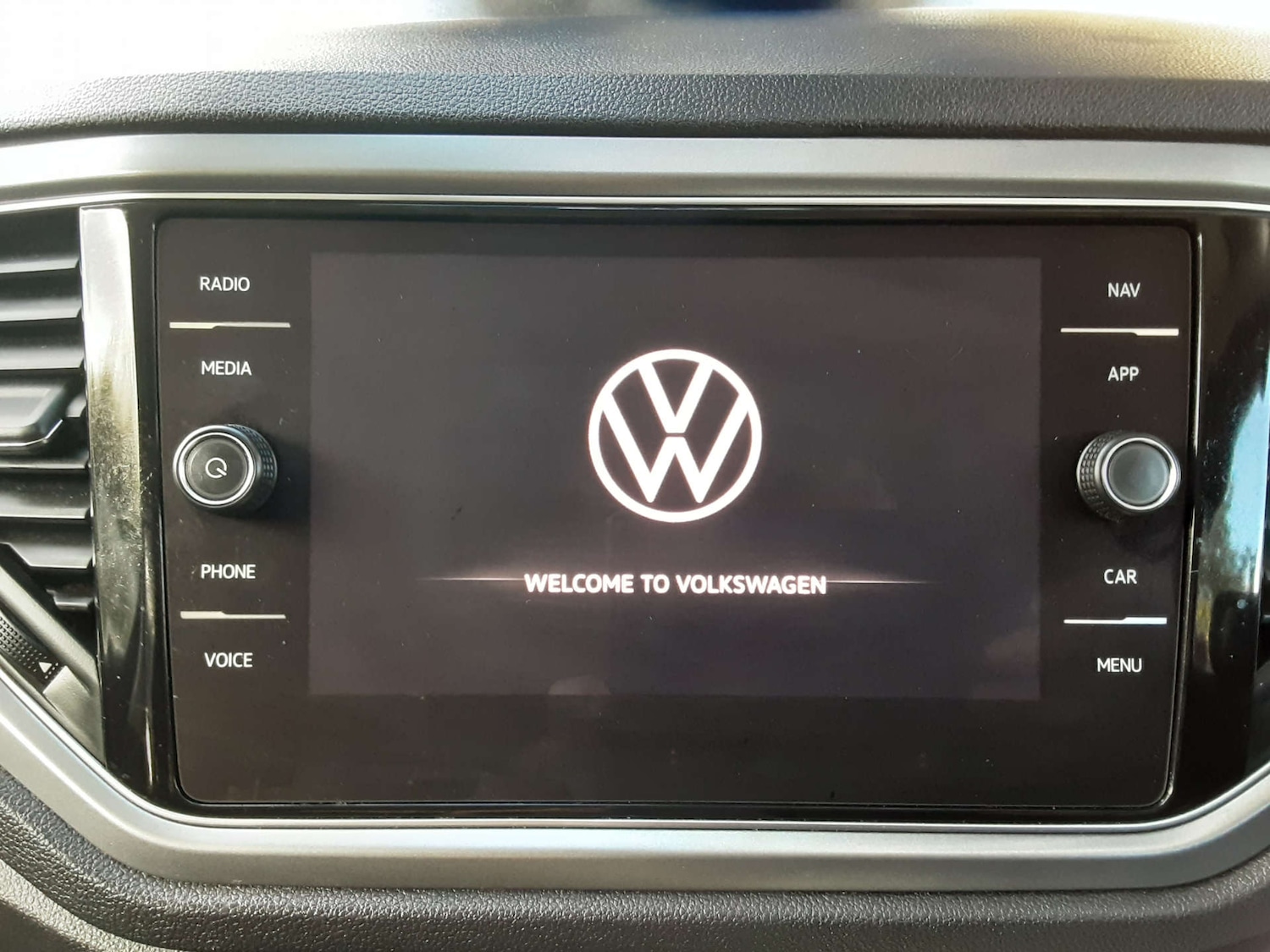 Used Volkswagen T-Roc 2021 for sale - 76404615: Photo 31