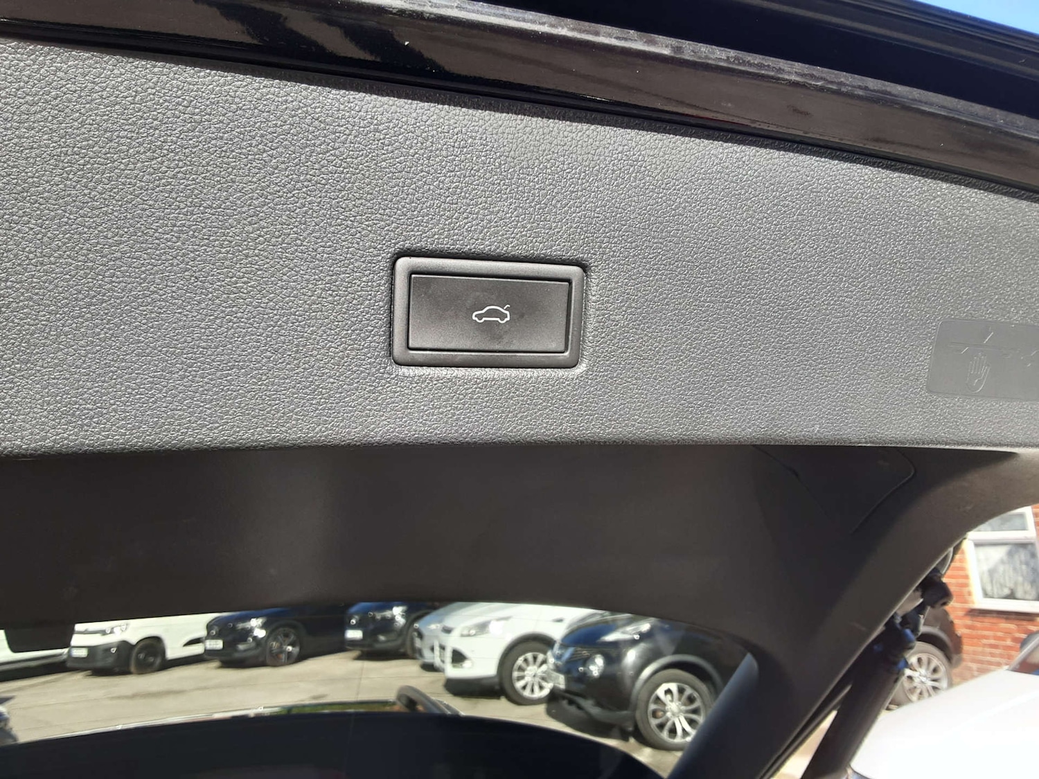 Used Volkswagen T-Roc 2021 for sale - 76404615: Photo 36