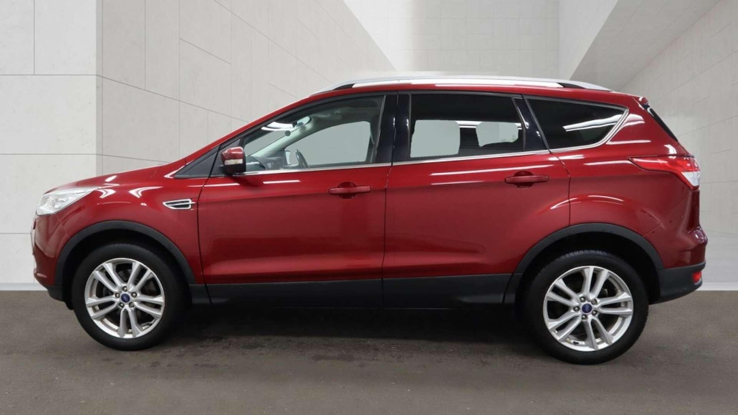 Used Ford Kuga 2016 for sale - 78204279: Photo 8