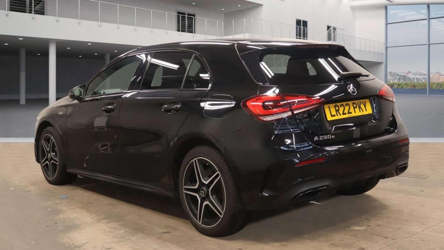 Used Mercedes-Benz A-Class for sale - 77883561: Photo 3