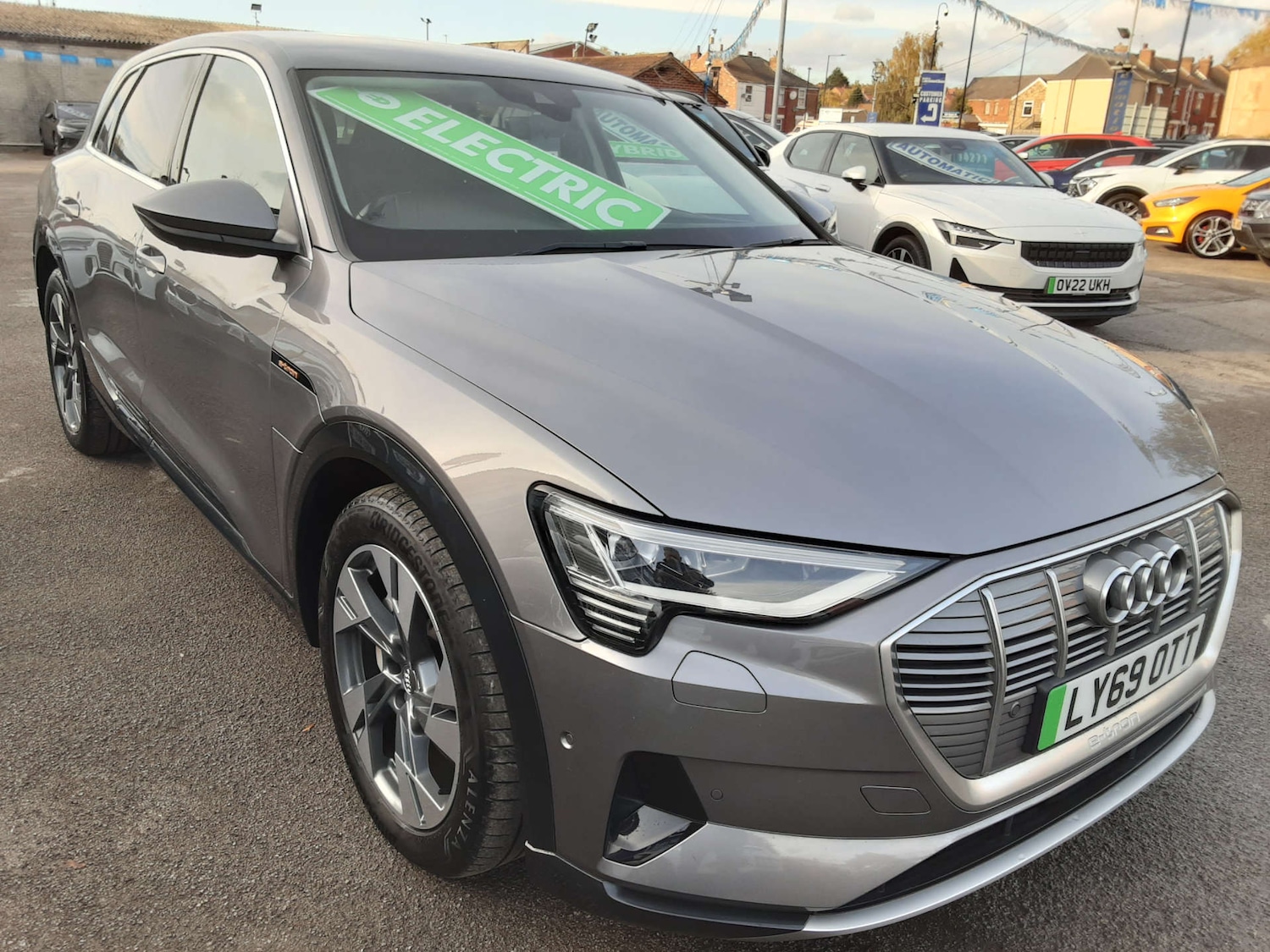 Used Audi e-tron 2020 for sale - 76407718: Photo 1