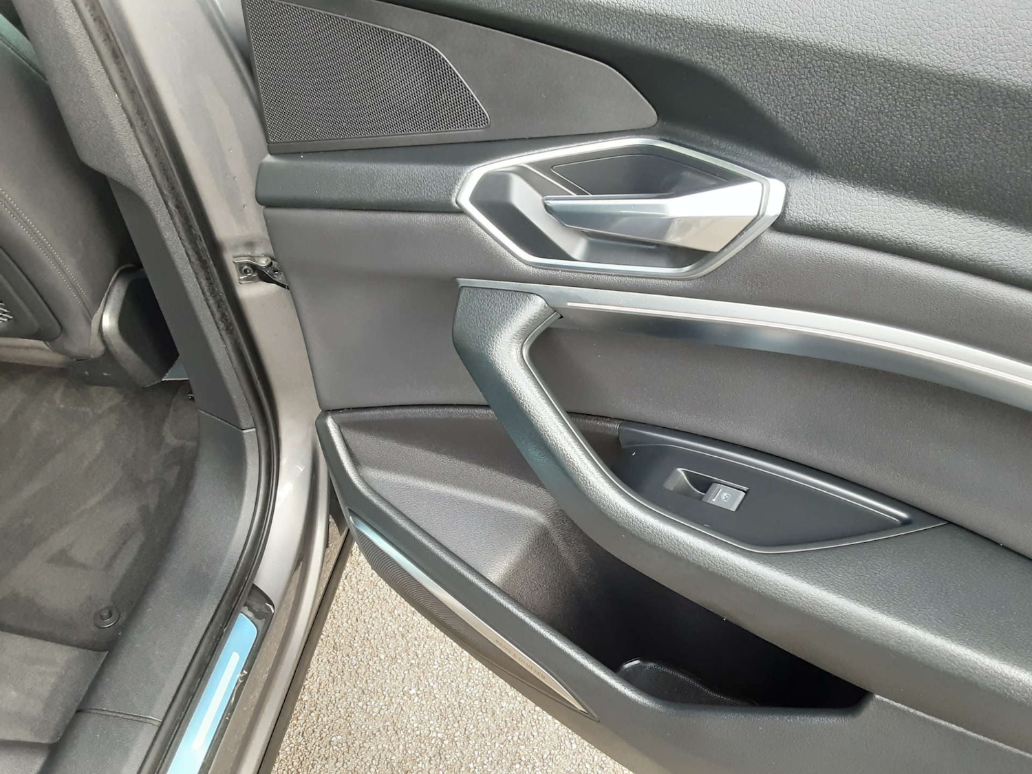 Used Audi e-tron 2020 for sale - 76407718: Photo 31