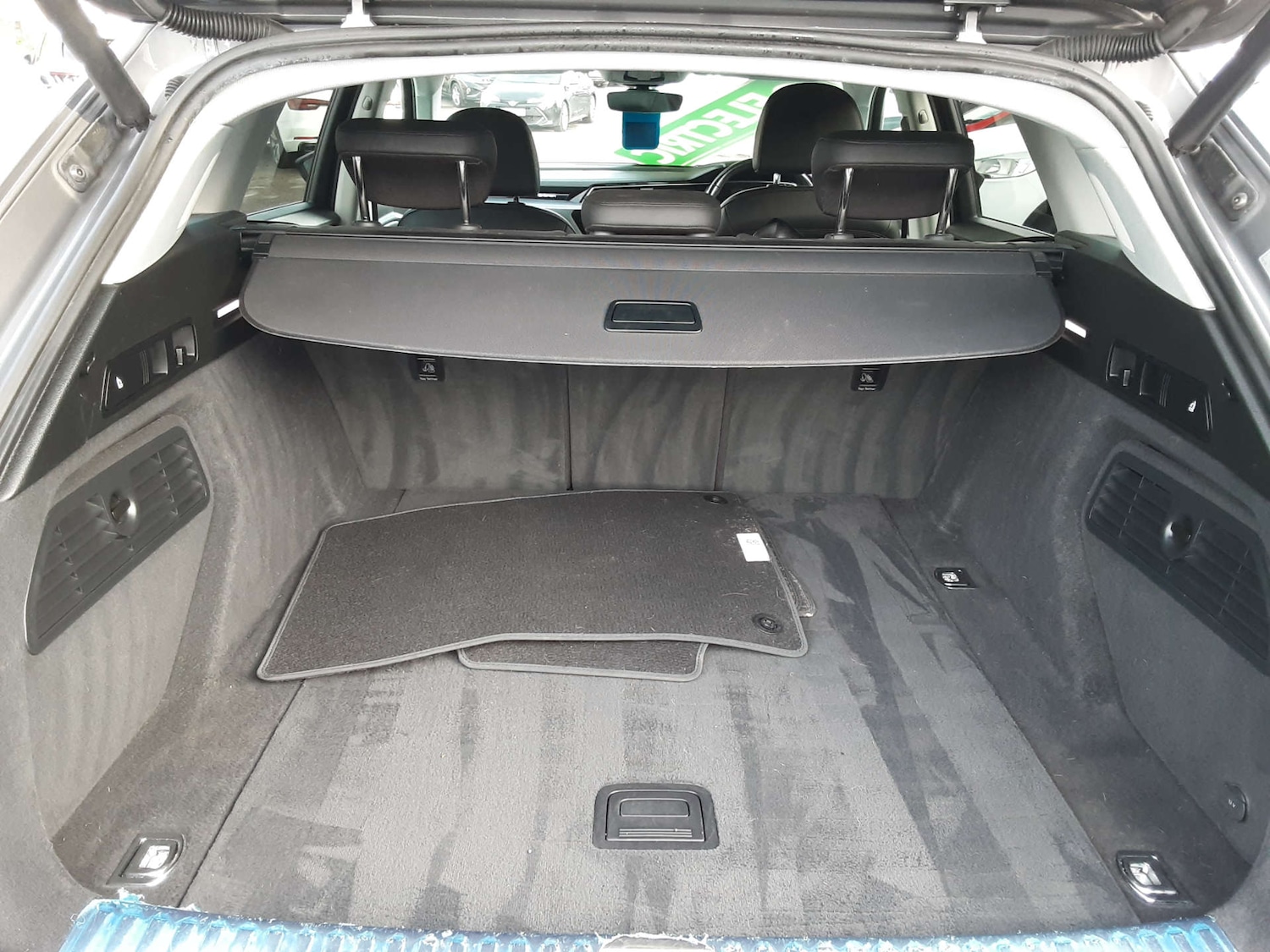 Used Audi e-tron 2020 for sale - 76407718: Photo 41