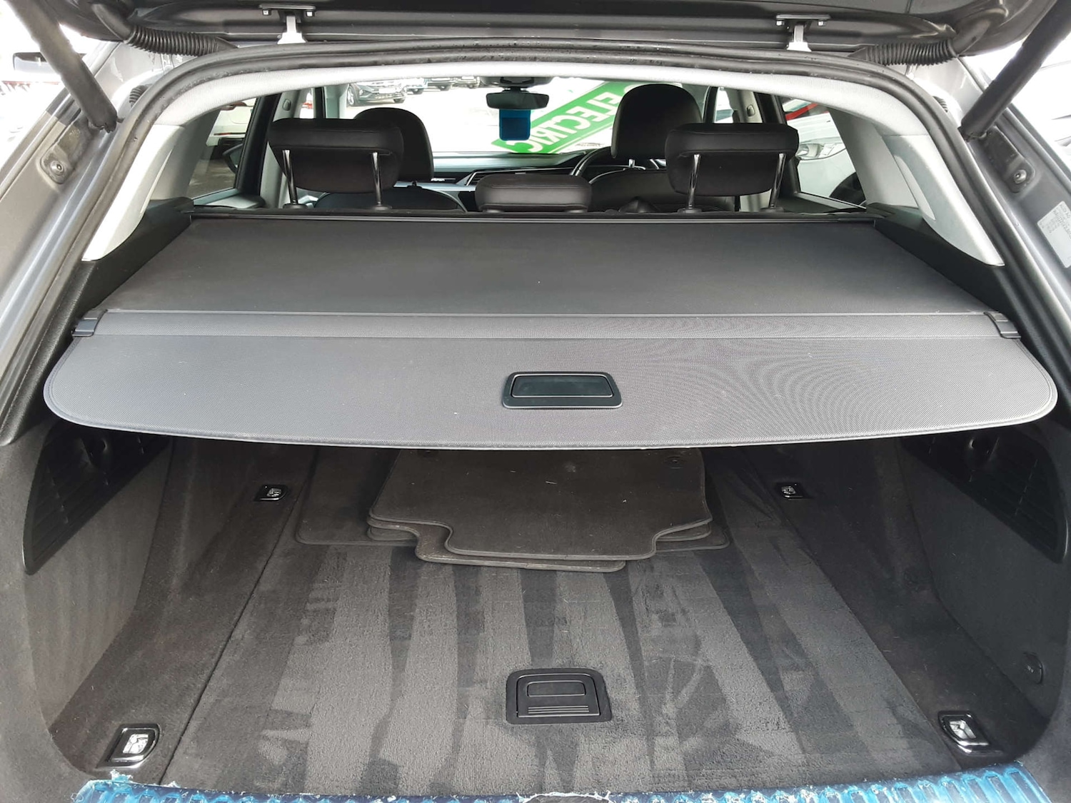 Used Audi e-tron 2020 for sale - 76407718: Photo 42