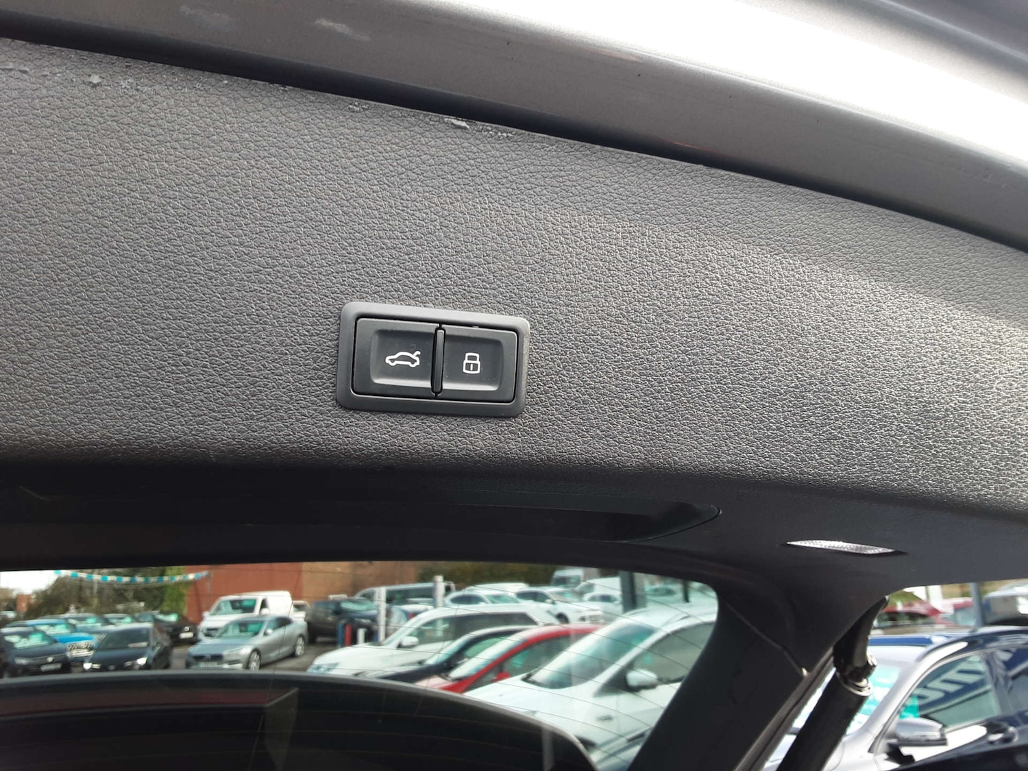 Used Audi e-tron 2020 for sale - 76407718: Photo 43