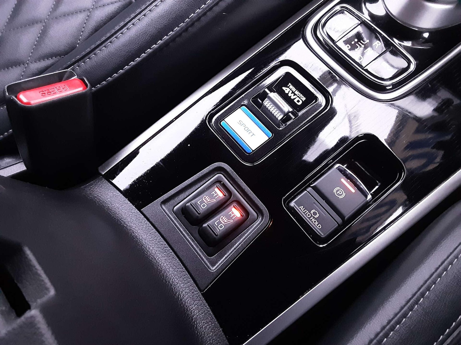 Used Mitsubishi Outlander 2020 for sale - 76807596: Photo 33