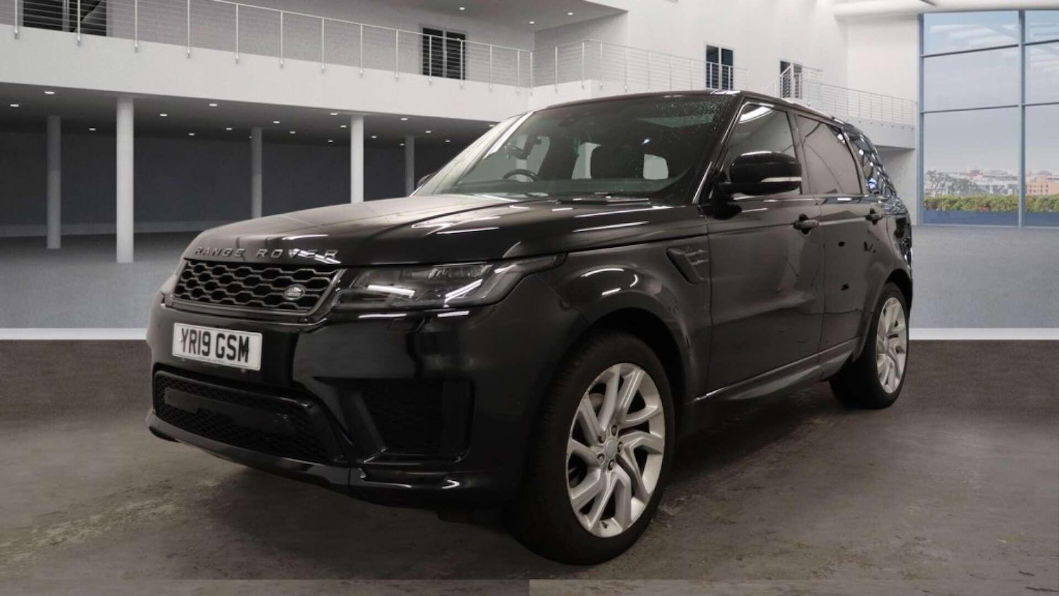 Used Land Rover Range Rover Sport 2019 for sale - 76965557: Photo 2