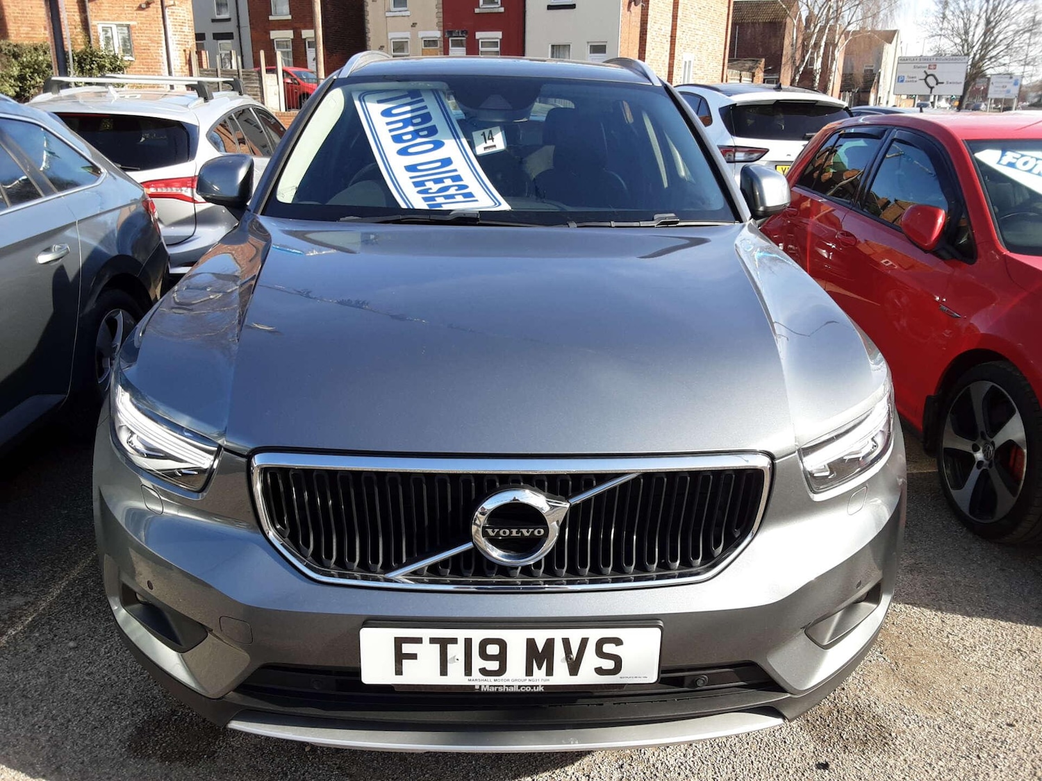 Used Volvo XC40 for sale - 77737668: Photo 2