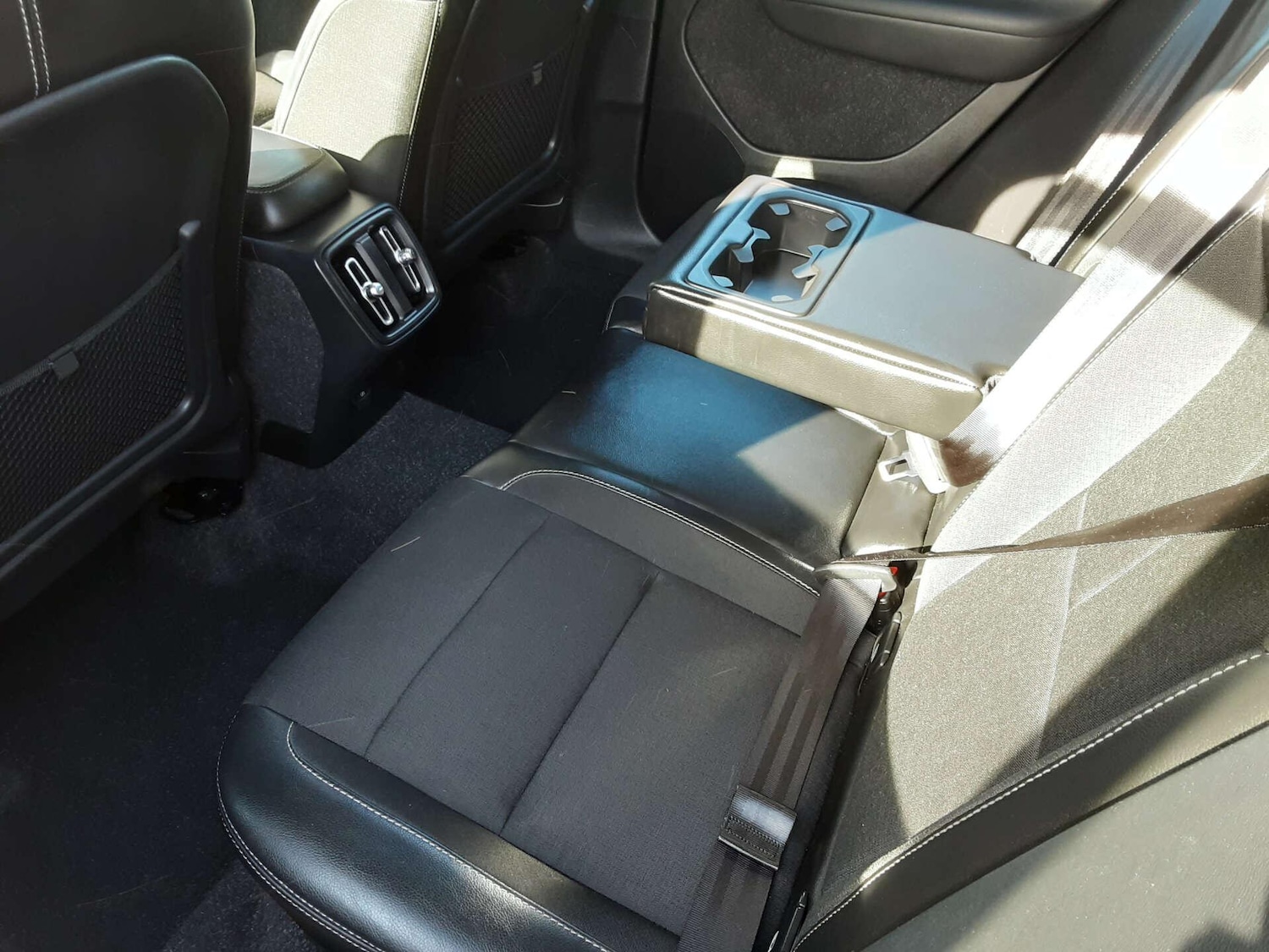 Used Volvo XC40 for sale - 77737668: Photo 24