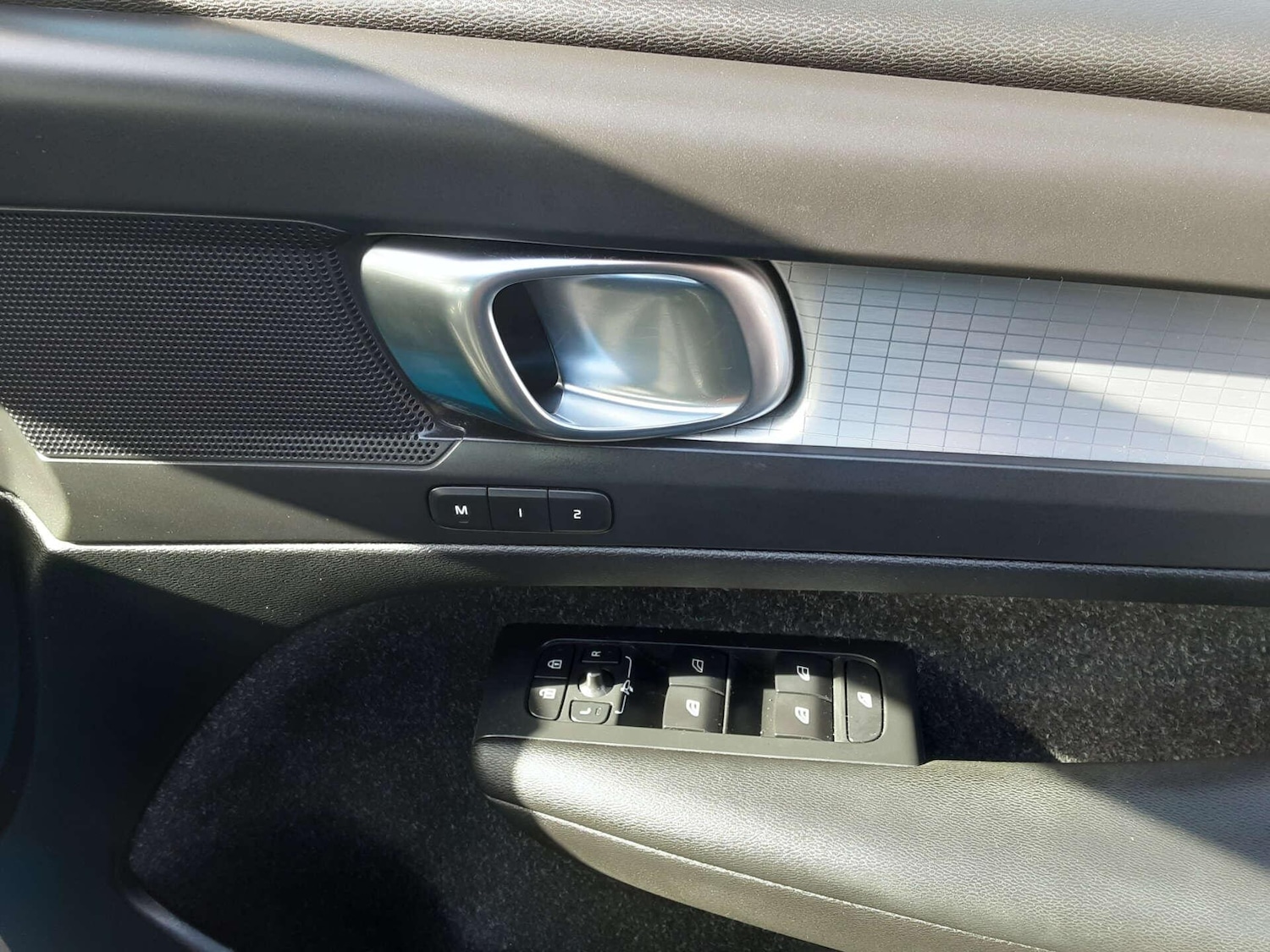 Used Volvo XC40 for sale - 77737668: Photo 25