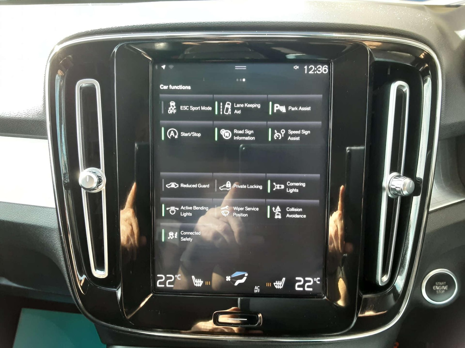 Used Volvo XC40 for sale - 77737668: Photo 36