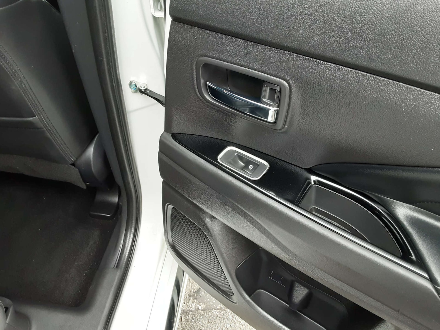 Used Mitsubishi Outlander 2020 for sale - 76404632: Photo 24