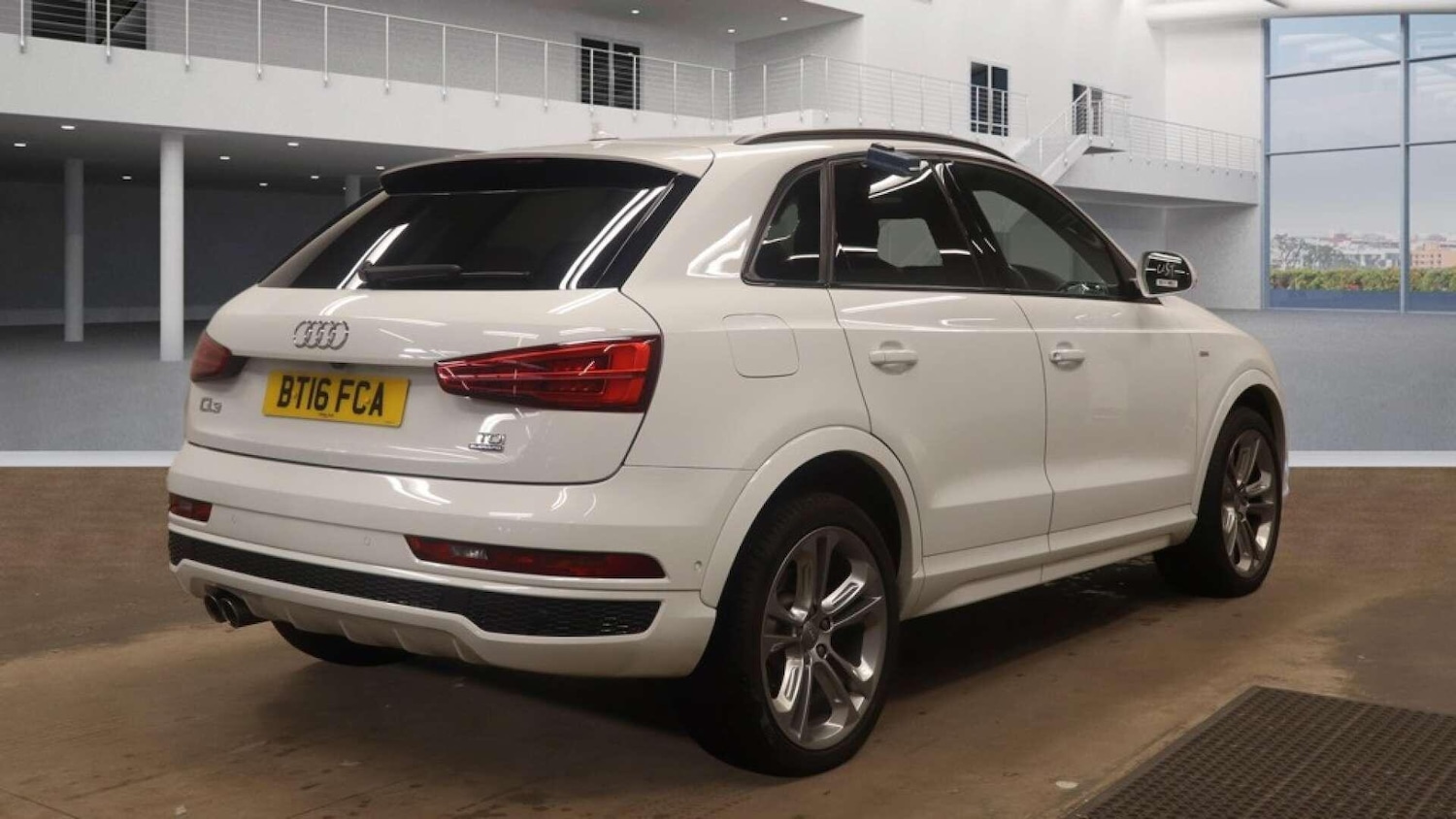 Used Audi Q3 2016 for sale - 77131058: Photo 6