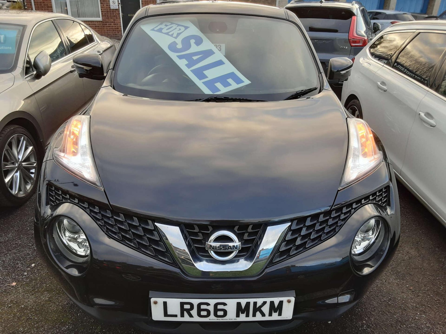 Used Nissan Juke 2016 for sale - 77029825: Photo 2
