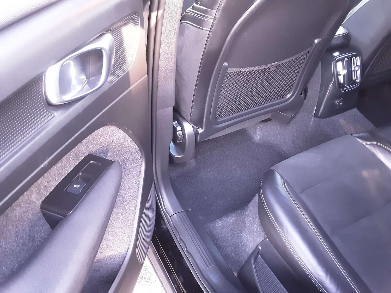 Used Volvo XC40 2021 for sale - 76807599: Photo 24