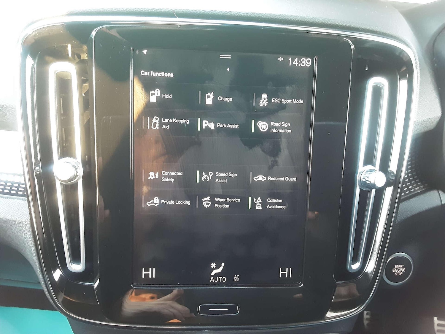 Used Volvo XC40 2021 for sale - 76807599: Photo 30