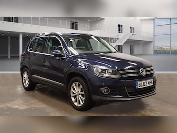 Volkswagen - Tiguan