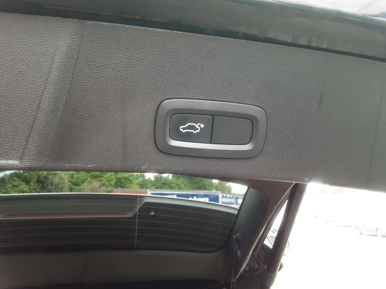 Used Volvo XC40 2021 for sale - 76404560: Photo 31