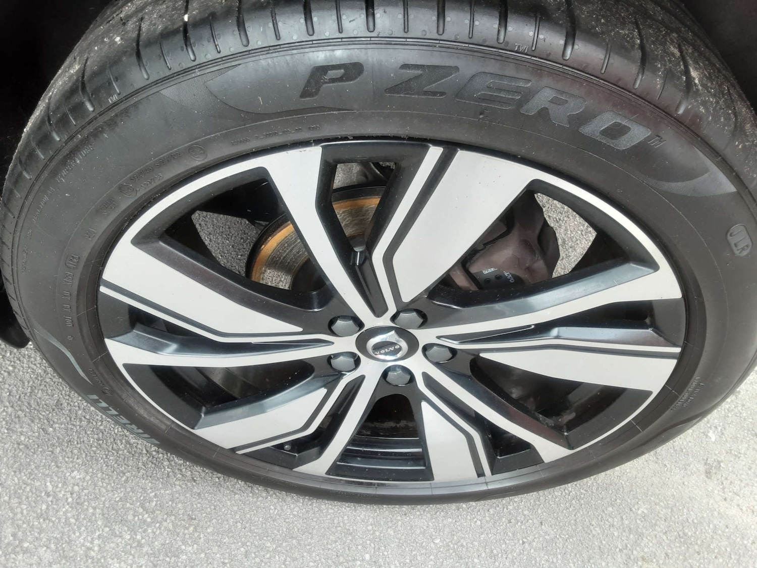 Used Volvo XC40 2021 for sale - 76404560: Photo 33