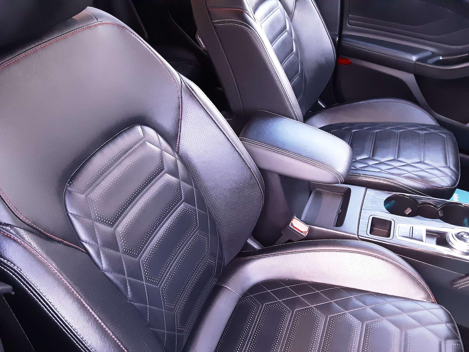 Used Ford Focus 2022 for sale - 76886834: Photo 20