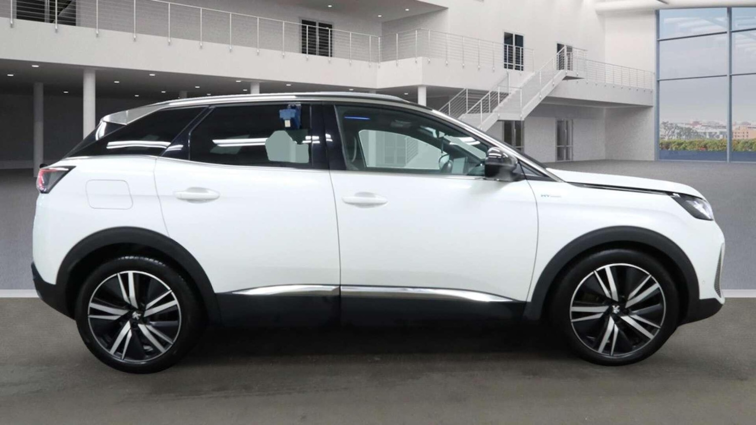 Used Peugeot 3008 2021 for sale - 76807640: Photo 8