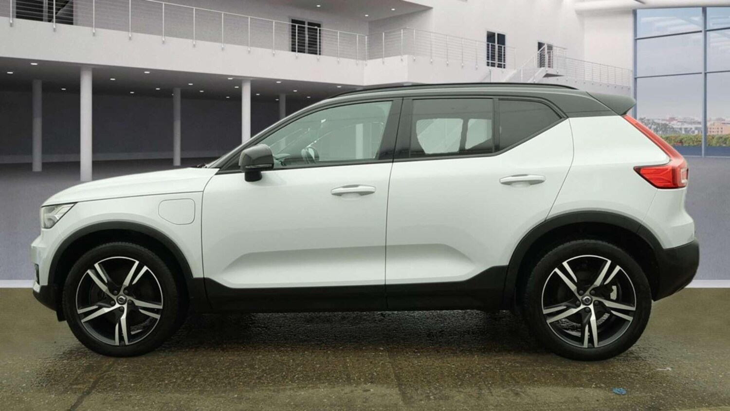 Used Volvo XC40 2021 for sale - 77574505: Photo 8