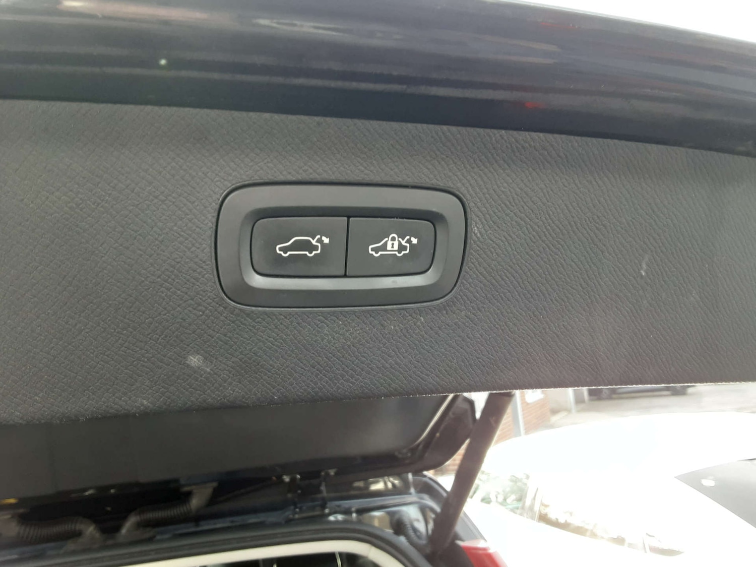 Used Volvo XC90 2016 for sale - 76520342: Photo 38