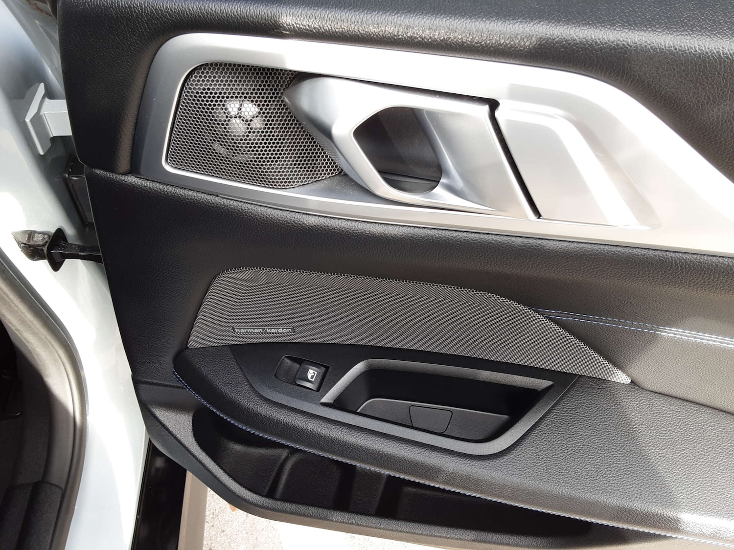 Used BMW i4 2022 for sale - 76404629: Photo 31