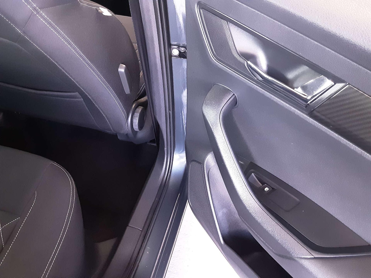 Used Skoda Karoq 2021 for sale - 76807691: Photo 28