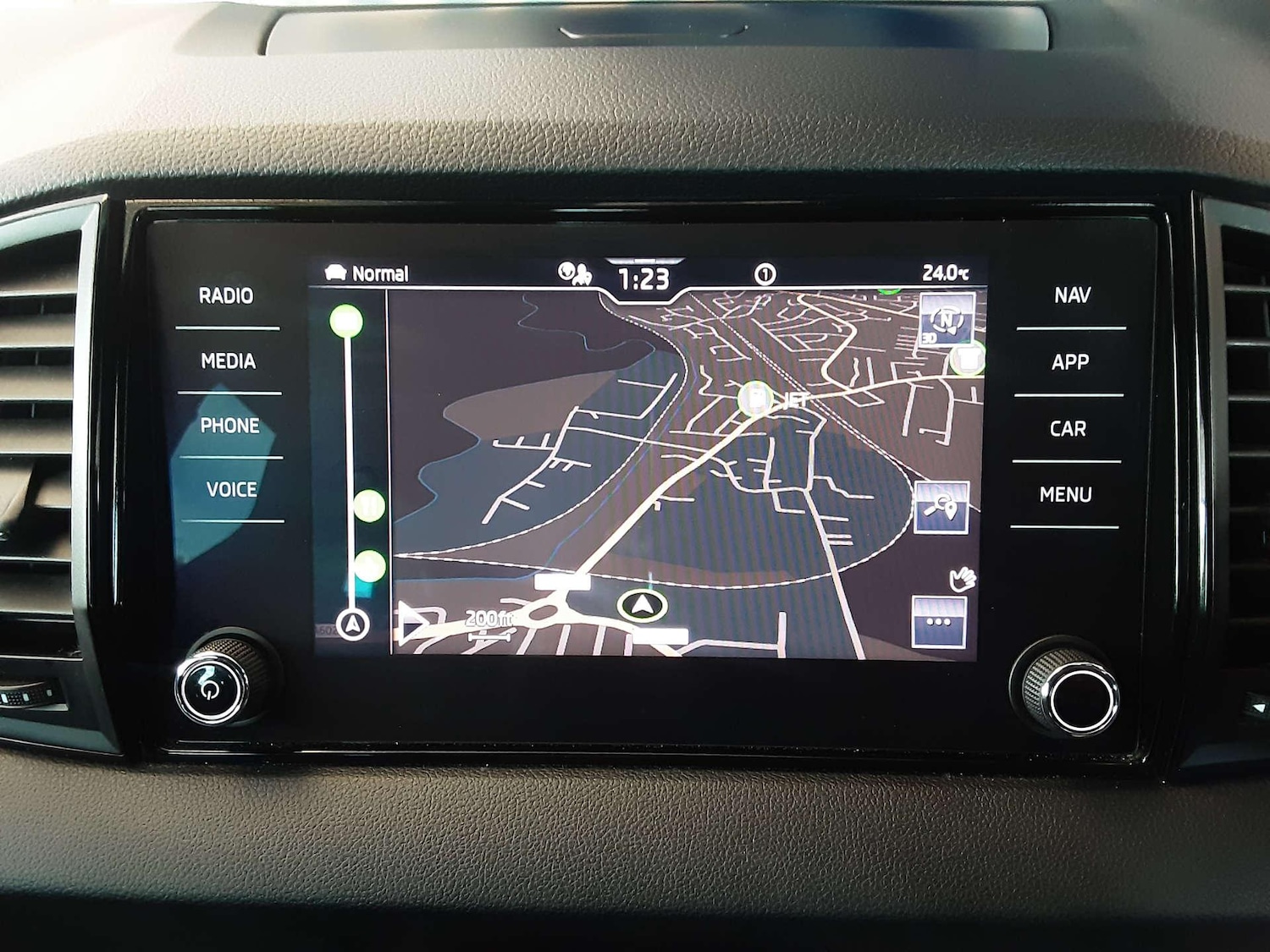 Used Skoda Karoq 2021 for sale - 76807691: Photo 41