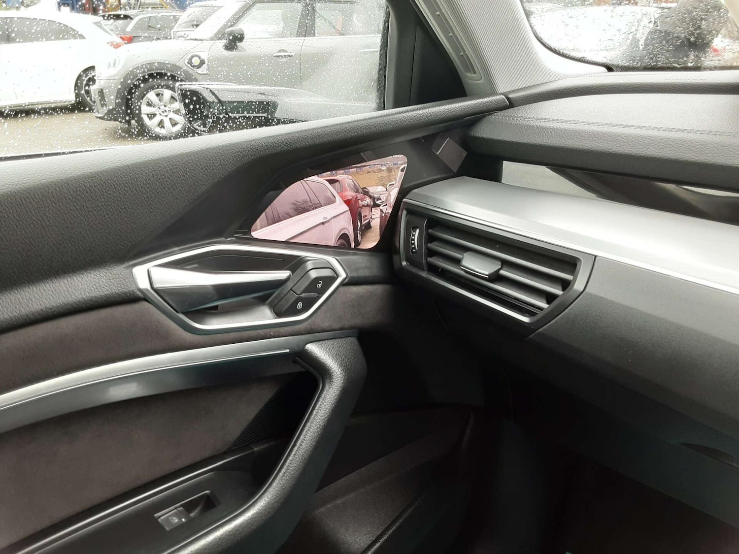 Used Audi e-tron 2019 for sale - 77524239: Photo 31