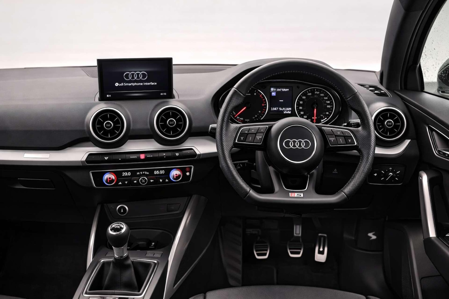 Used Audi Q2 2017 for sale - 78062836: Photo 16