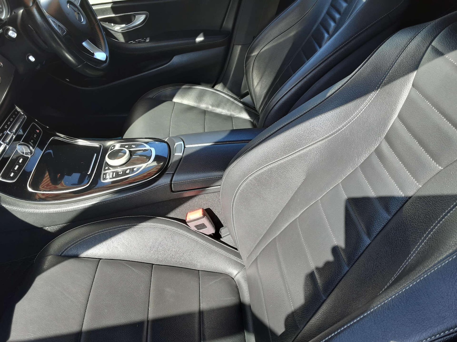 Used Mercedes-Benz E Class for sale - 78116143: Photo 20